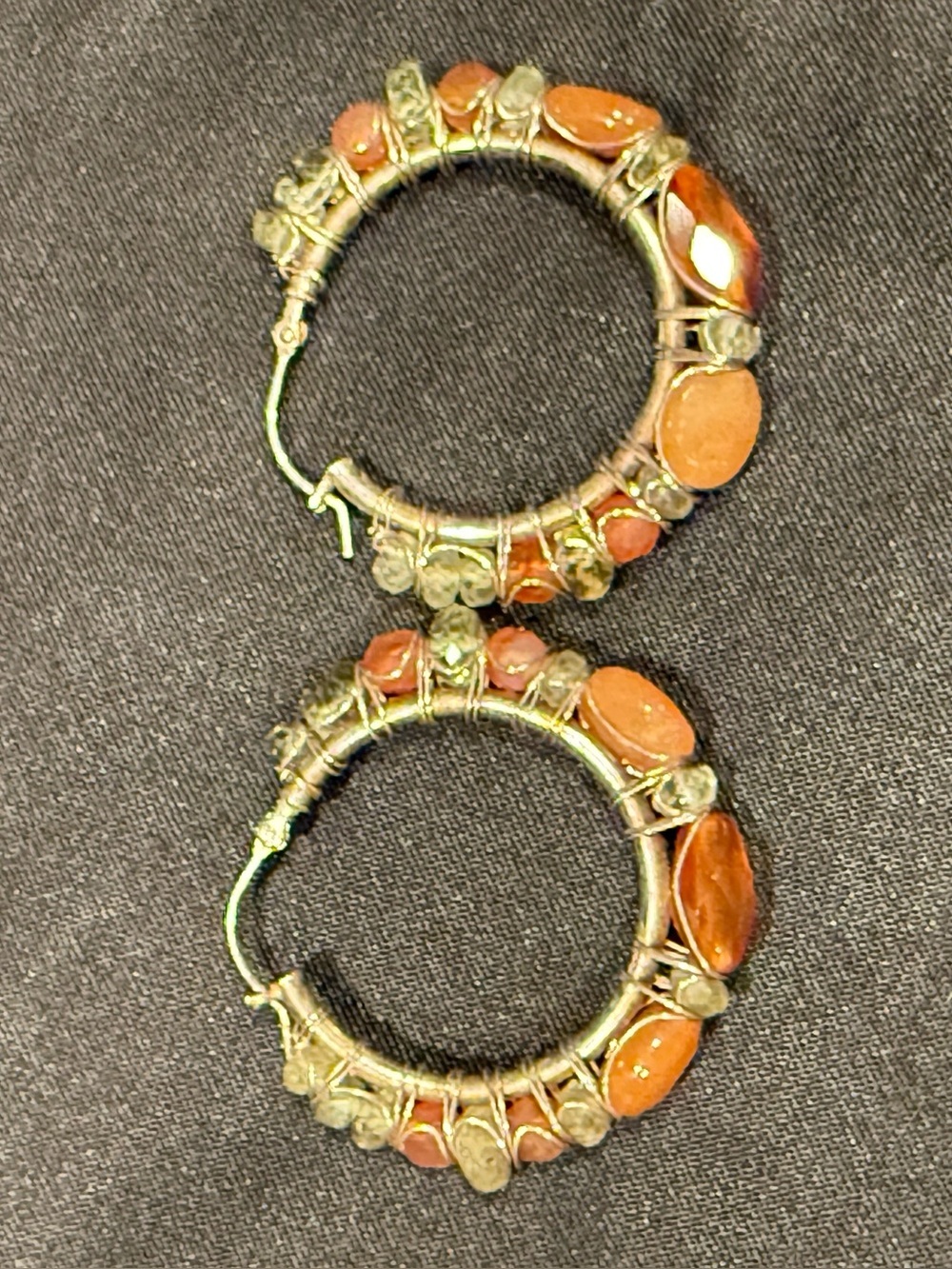 Boho Wire Wrapped Hoop Earrings Orange Carnelian & Peridot Crystals Silver Tone - Picture 5 of 8